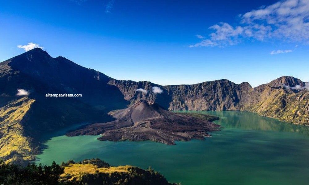 Gunung Rinjani, Keindahan Surga Tersembunyi di Lombok