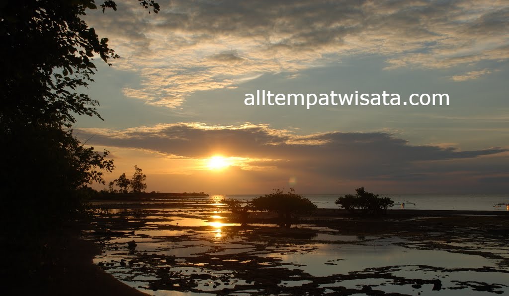Pantai Alar Minahasa Selatan, Spot Favorit Menikmati Sunset