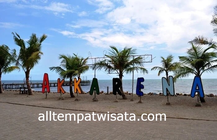 Pantai Akkarena Makassar, Menikmati Keindahan Sunset